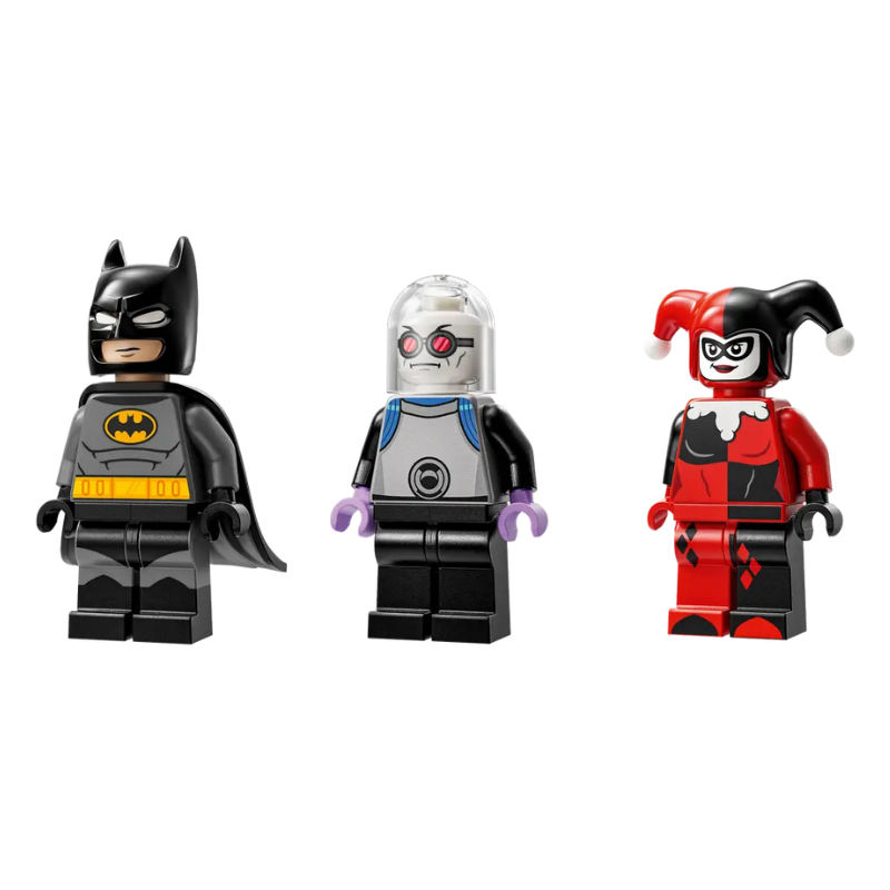 LEGO DC - Batman with the Batmobile vs. Harley Quinn and Mr. Freeze