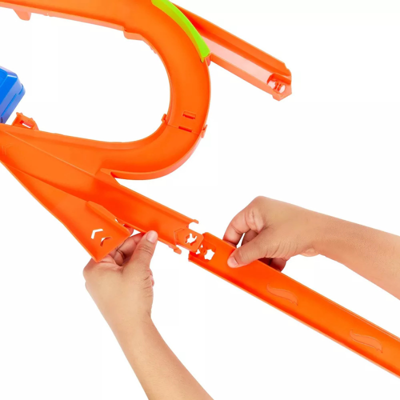 Hot Wheels - Stunt Tracks Mid-Air Crash Playset