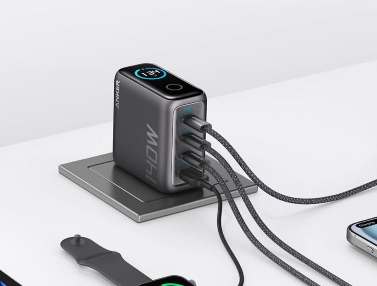 Anker Charger (140W, 4-Port, PD 3.1) with USB-C Cable