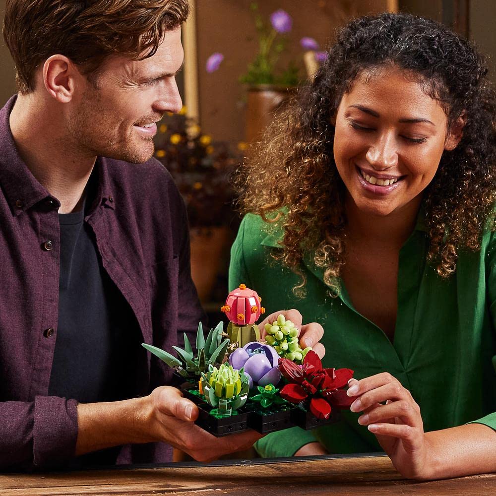 LEGO Botanicals Succulents – 771 Pieces (10309)