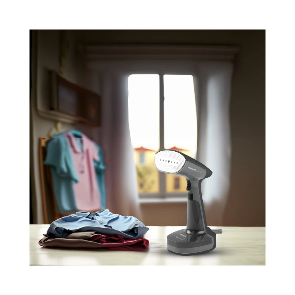 Arshia Handheld Steam Iron Black