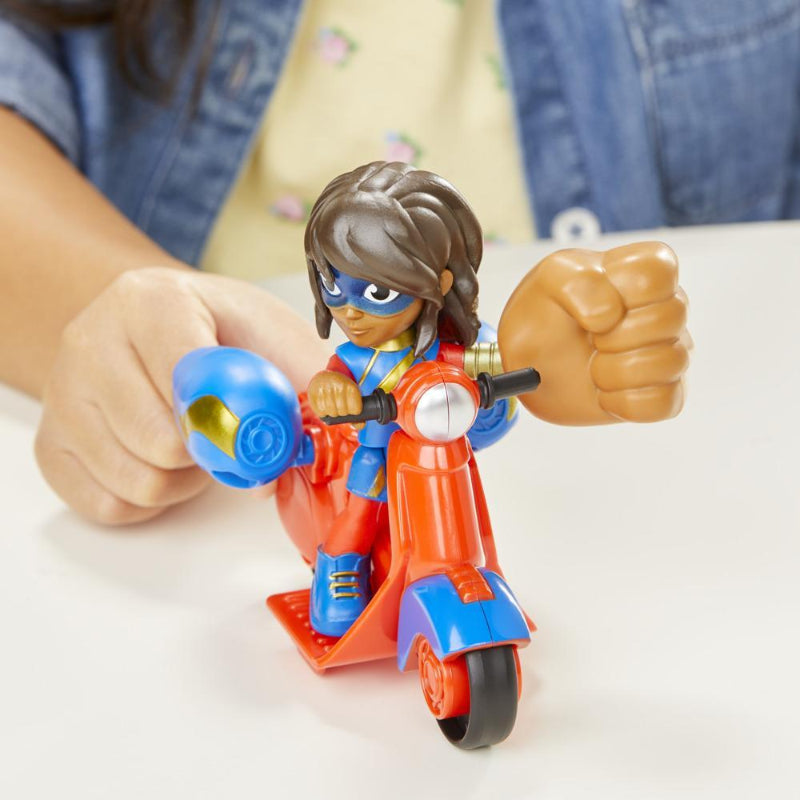 Hasbro - Spidey and His Amazing Friends | Ms. Marvel Figure Embiggen Bike