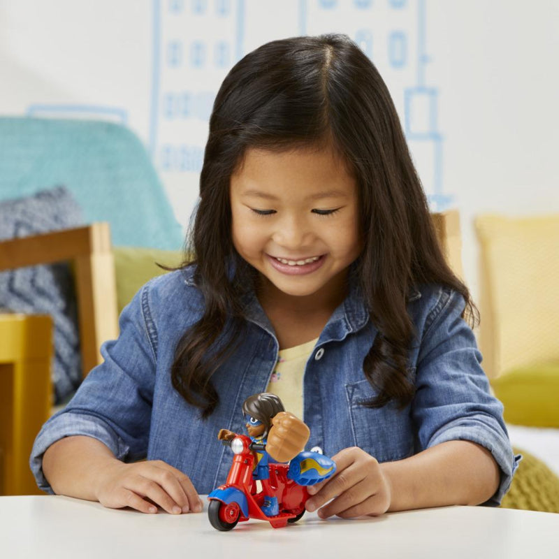Hasbro - Spidey and His Amazing Friends | Ms. Marvel Figure Embiggen Bike