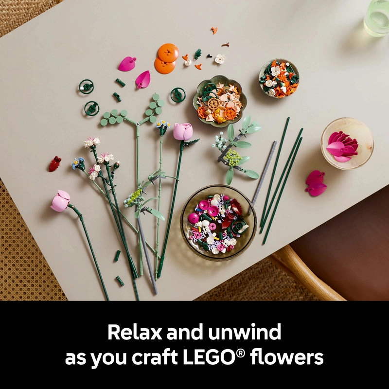 LEGO Botanical Collection - Pretty Pink Flower Bouquet