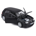 Maisto - Volkswagen Golf R32 | Matte Black