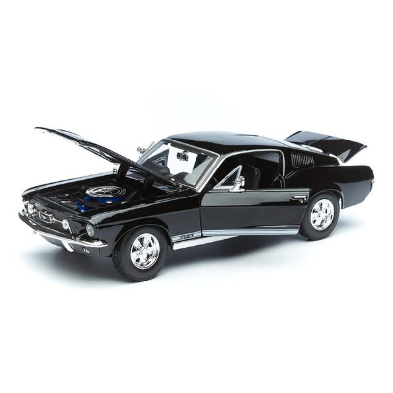 Maisto - 1:18 (1967) Black Ford Mustang GTA Fastback