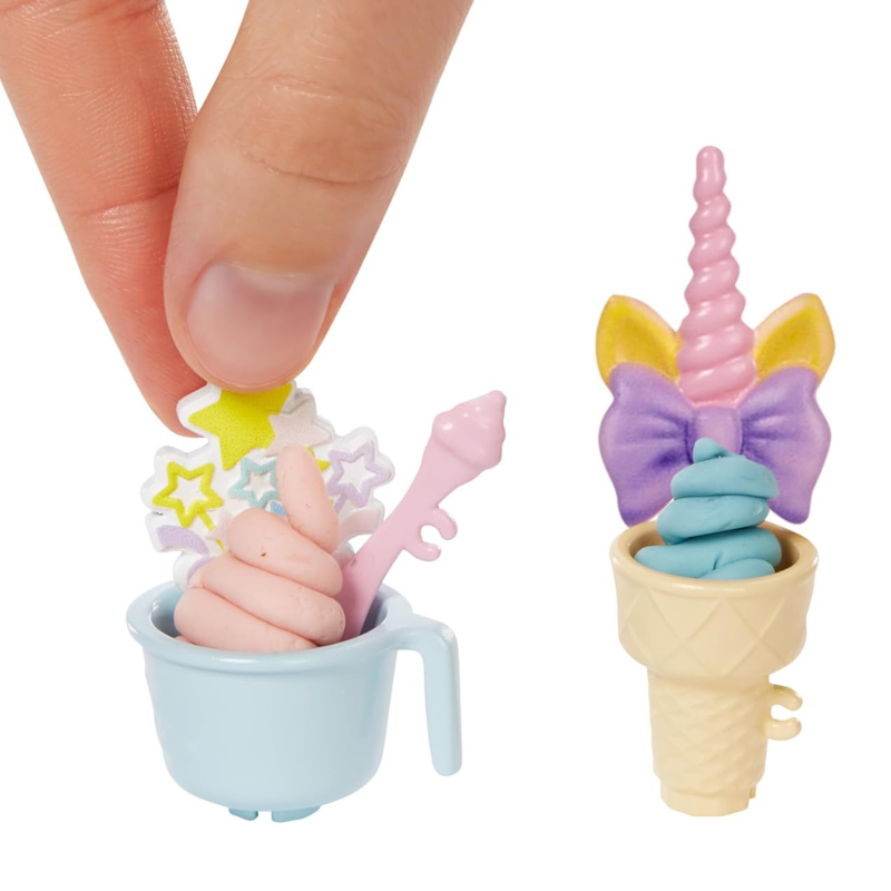 Barbie - Ice Cream Shopkeeper Playset