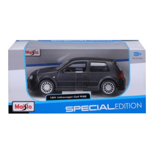 Maisto - Volkswagen Golf R32 Special Edition Series Diecast Model Car | Matt Black