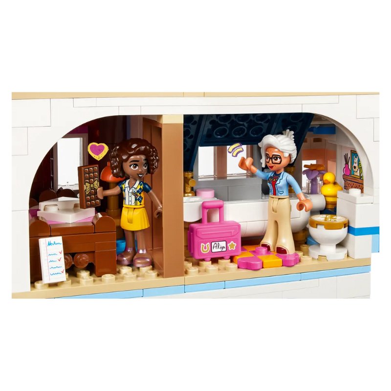 LEGO Friends - Castle Bed and Breakfast