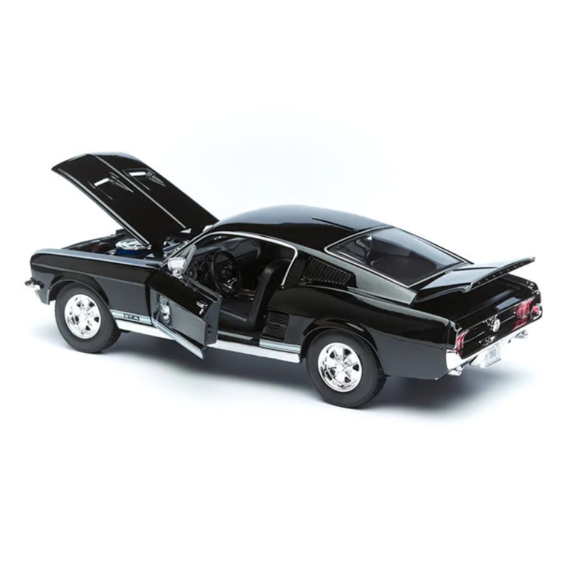 Maisto - 1:18 (1967) Black Ford Mustang GTA Fastback