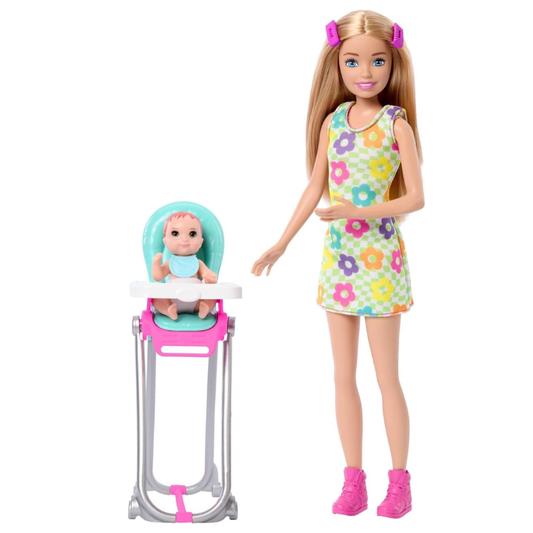 Barbie - Skippe Babysitters Doll and Playset | Feeding Baby (Blonde)