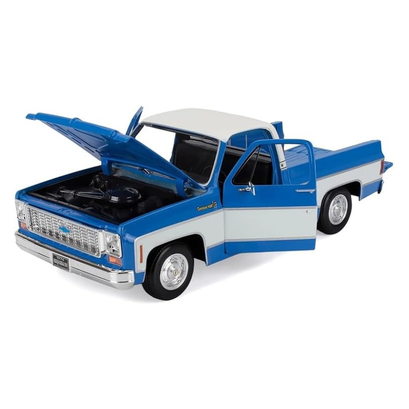 Maisto - 1:18 (1974) Blue/White Chevrolet C10 Cheyenne Super Diecast Model Car