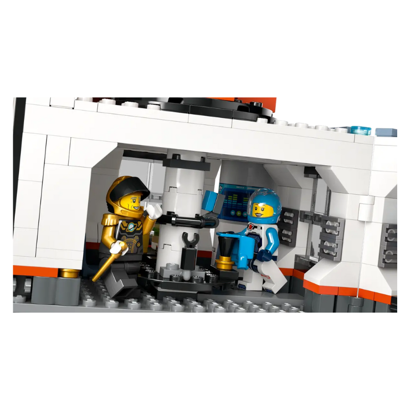 LEGO City - Space Base and Rocket Launchpad