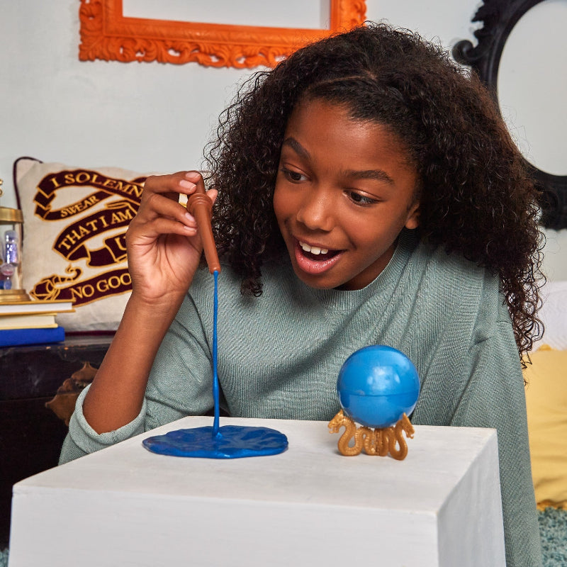 Spin Master - Harry Potter Wizarding World |  Magical Transforming Putties Assortment