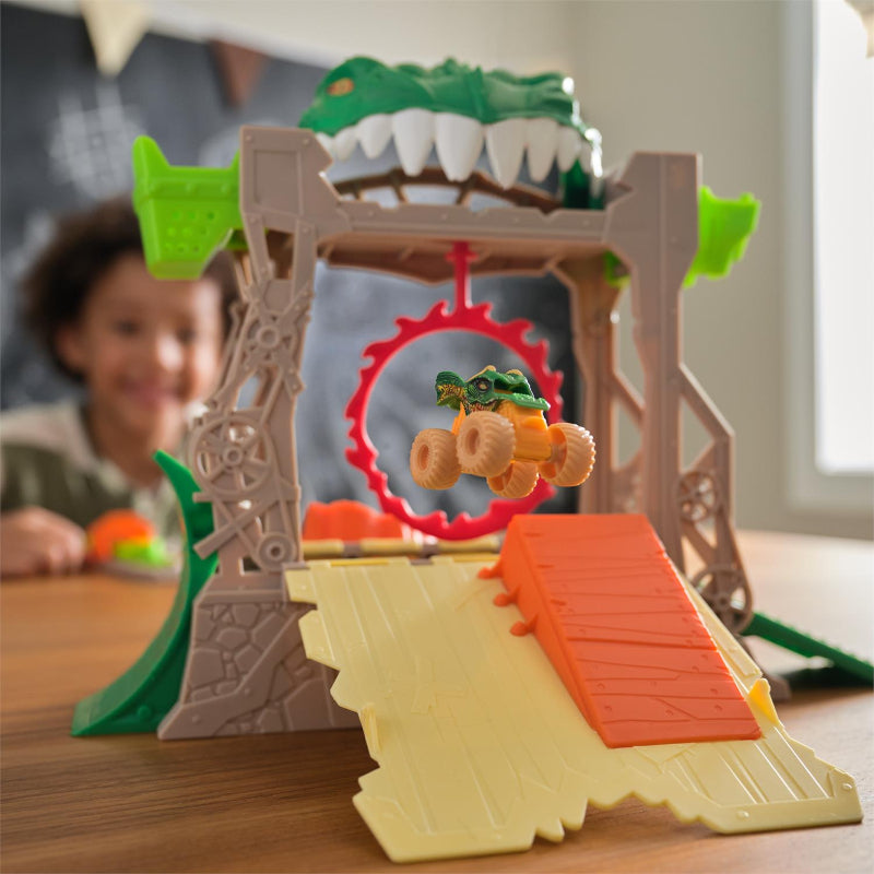 Spin Master - Monster Jam | Mini Dungeon of Doom Playset