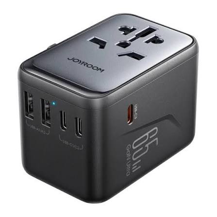 JOYROOM JR-TCW02 65W 2a3c Universal Travel Adapter - Black